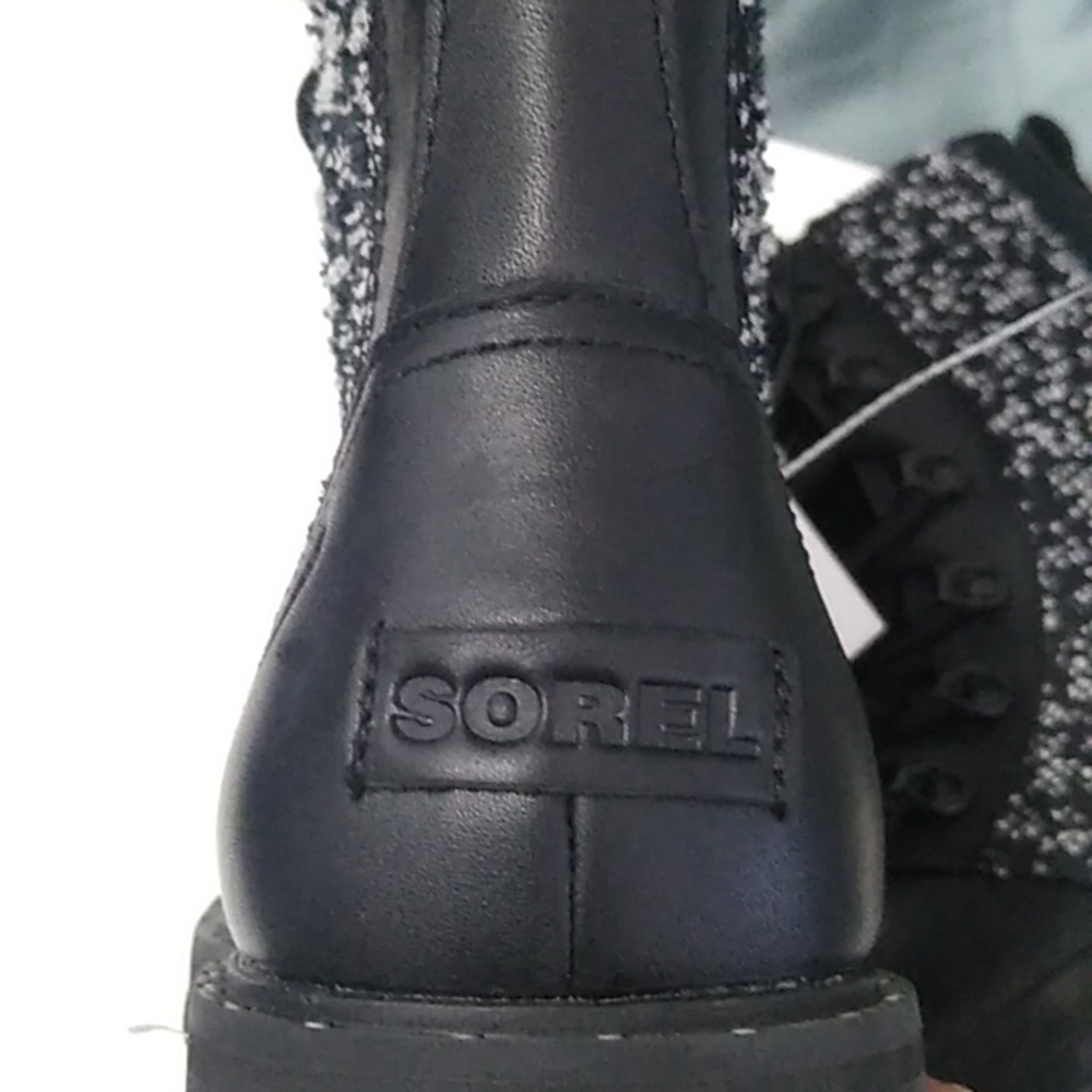 Sorel Lennox Lace Cozy Waterproof Booties - Picture 11 of 14